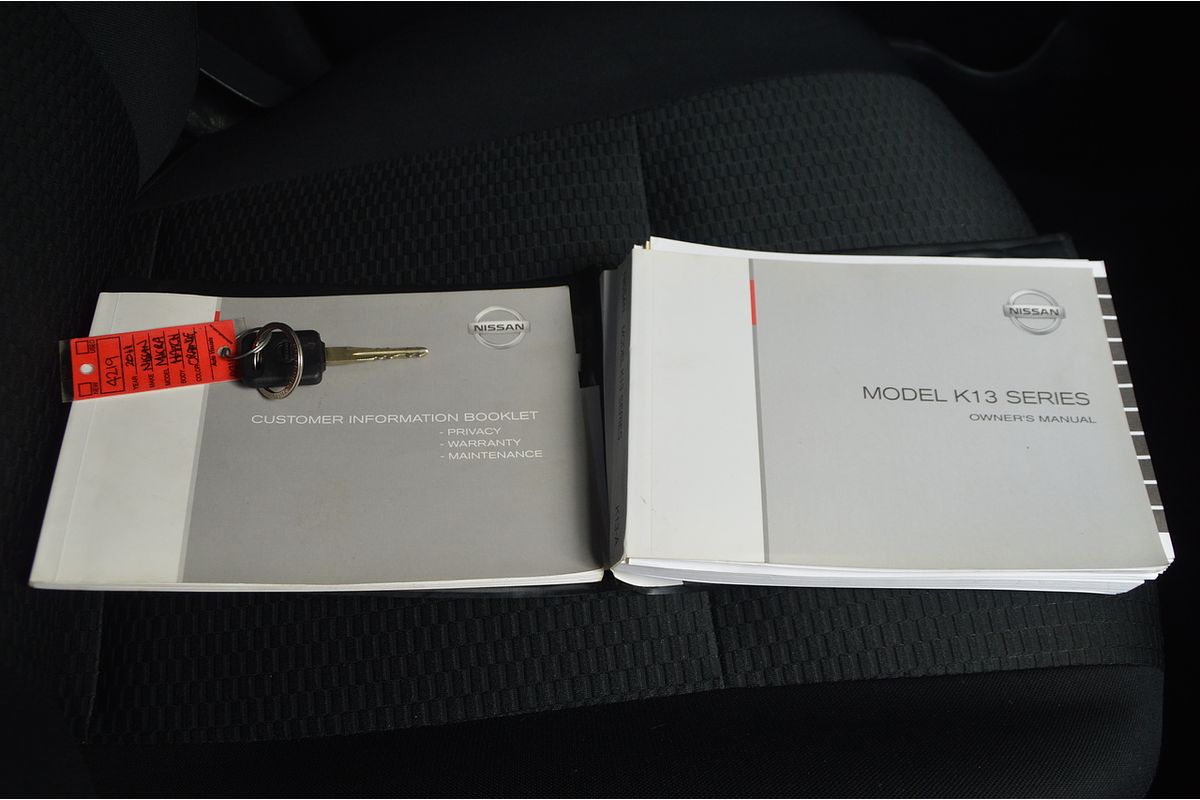2011 Nissan Micra ST K13