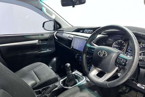 2022 Toyota Hilux SR5 GUN126R 4X4