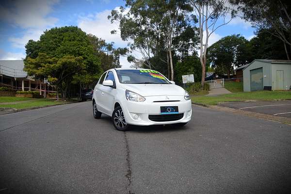 2014 Mitsubishi Mirage ES LA
