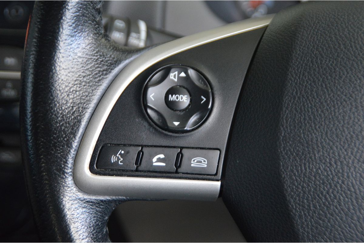 2014 Mitsubishi Mirage ES LA