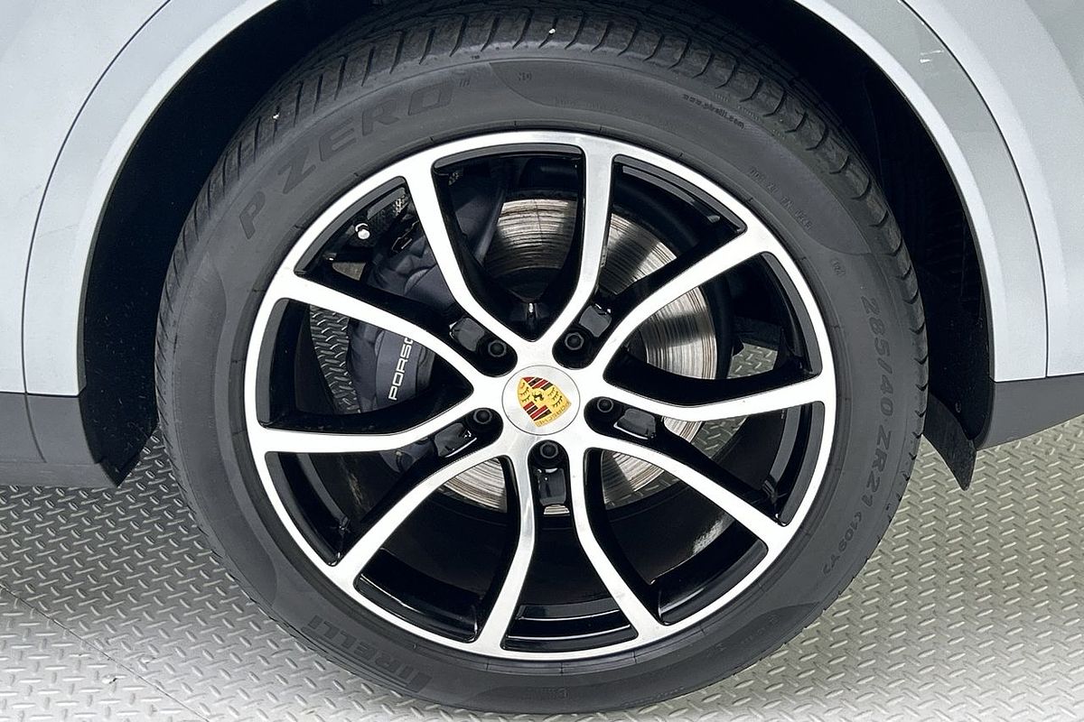 2021 Porsche Cayenne E-Hybrid 9YA MY21