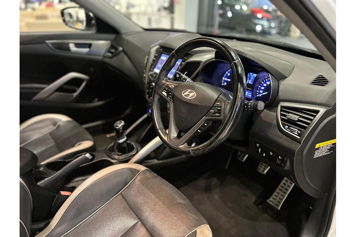 2013 Hyundai Veloster SR Turbo FS2