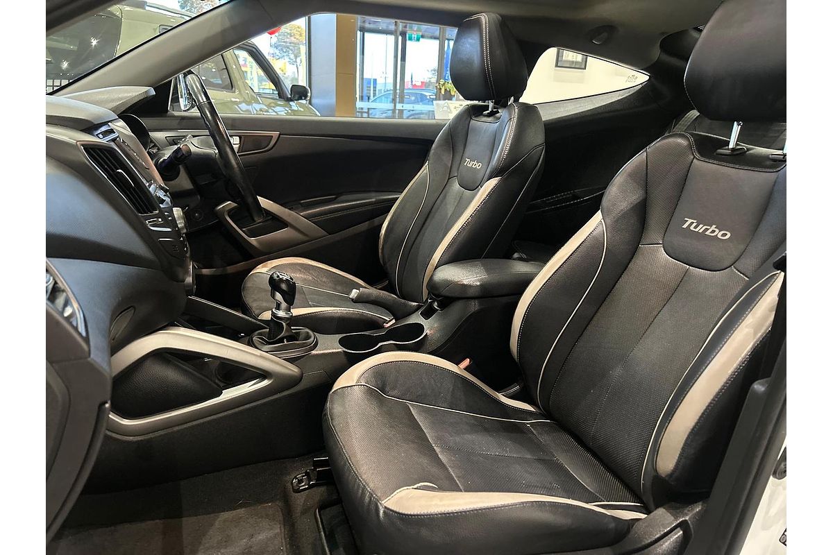 2013 Hyundai Veloster SR Turbo FS2