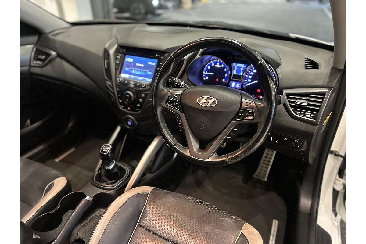 2013 Hyundai Veloster SR Turbo FS2