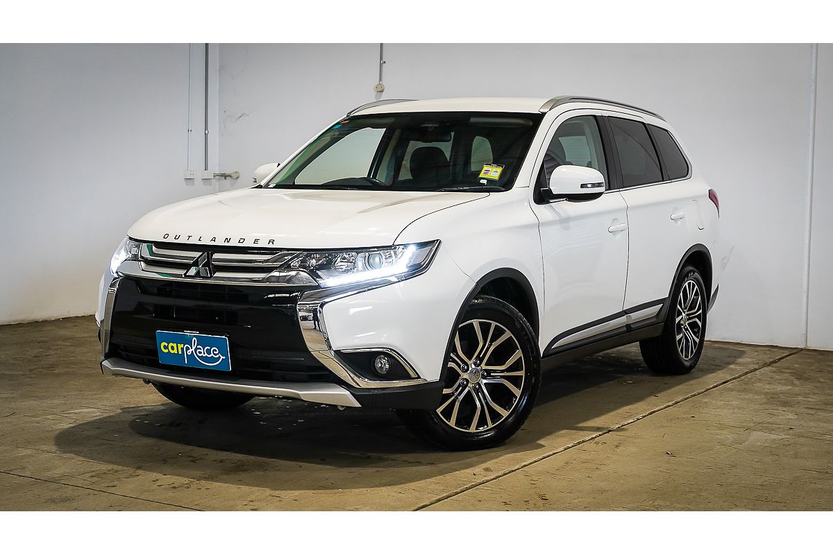 2017 Mitsubishi Outlander LS Safety Pack ZK