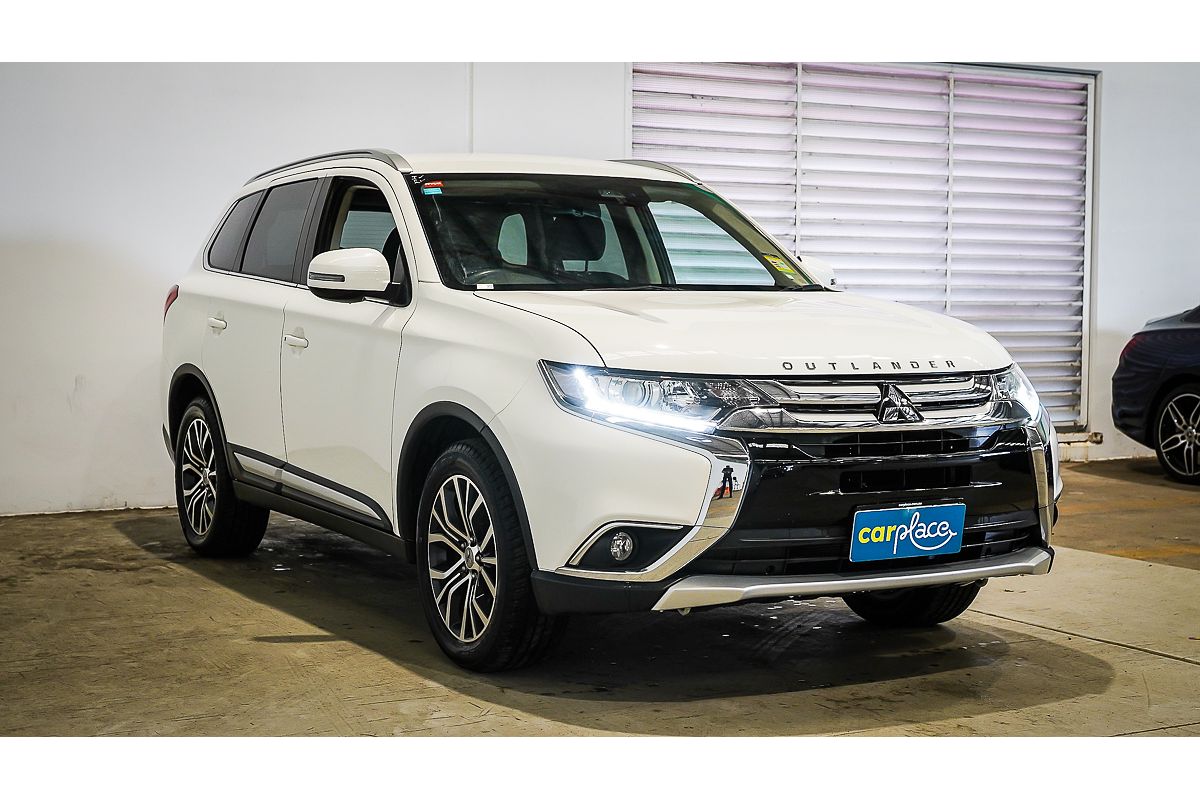 2017 Mitsubishi Outlander LS Safety Pack ZK
