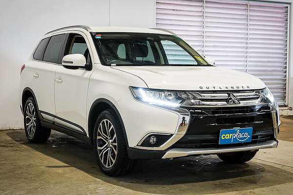 2017 Mitsubishi Outlander LS Safety Pack ZK