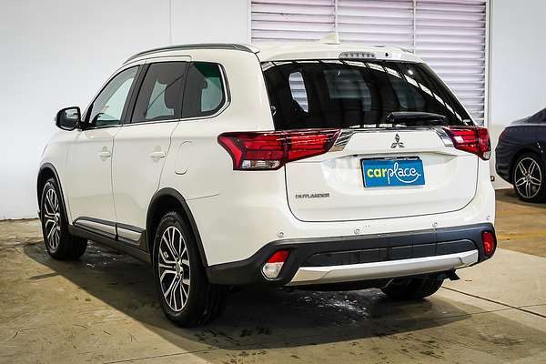 2017 Mitsubishi Outlander LS Safety Pack ZK