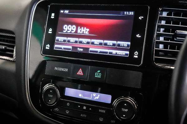 2017 Mitsubishi Outlander LS Safety Pack ZK