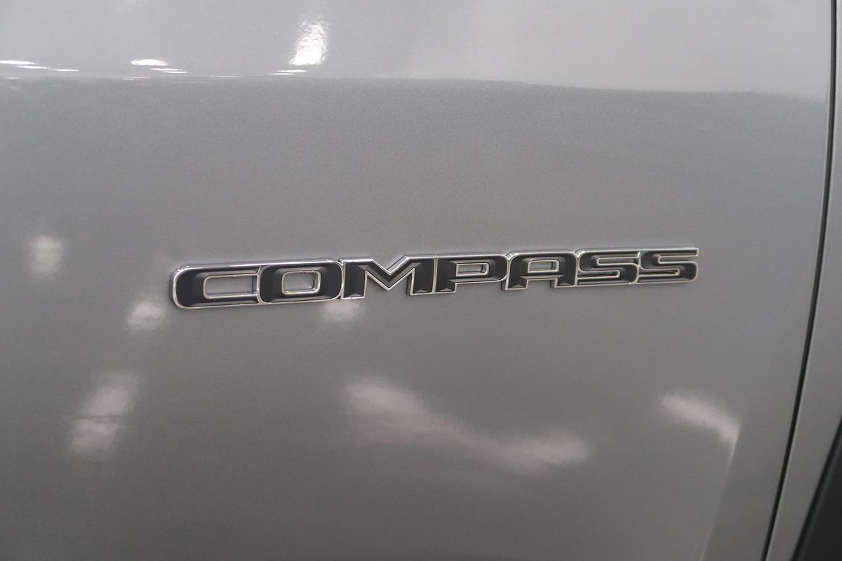 2018 Jeep Compass Limited M6