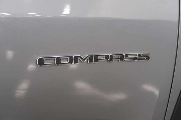 2018 Jeep Compass Limited M6