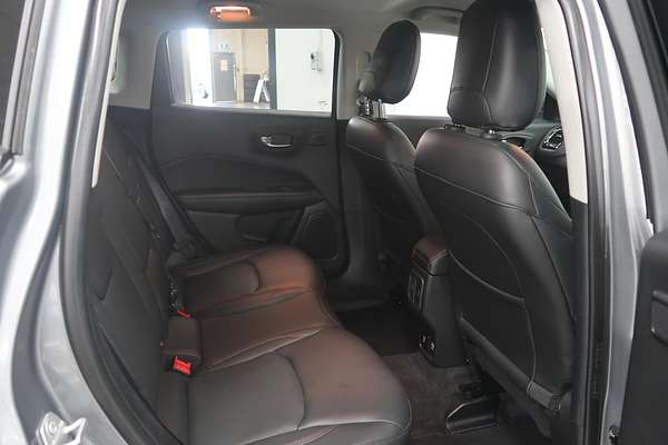 2018 Jeep Compass Limited M6