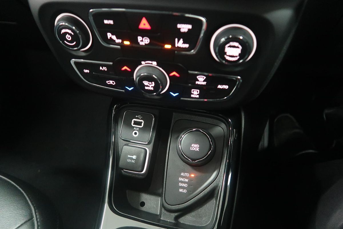 2018 Jeep Compass Limited M6