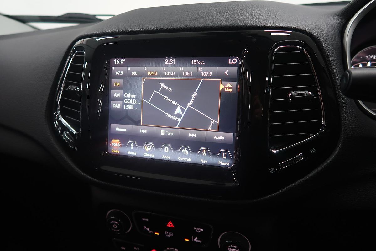 2018 Jeep Compass Limited M6