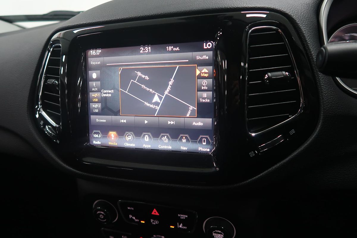 2018 Jeep Compass Limited M6