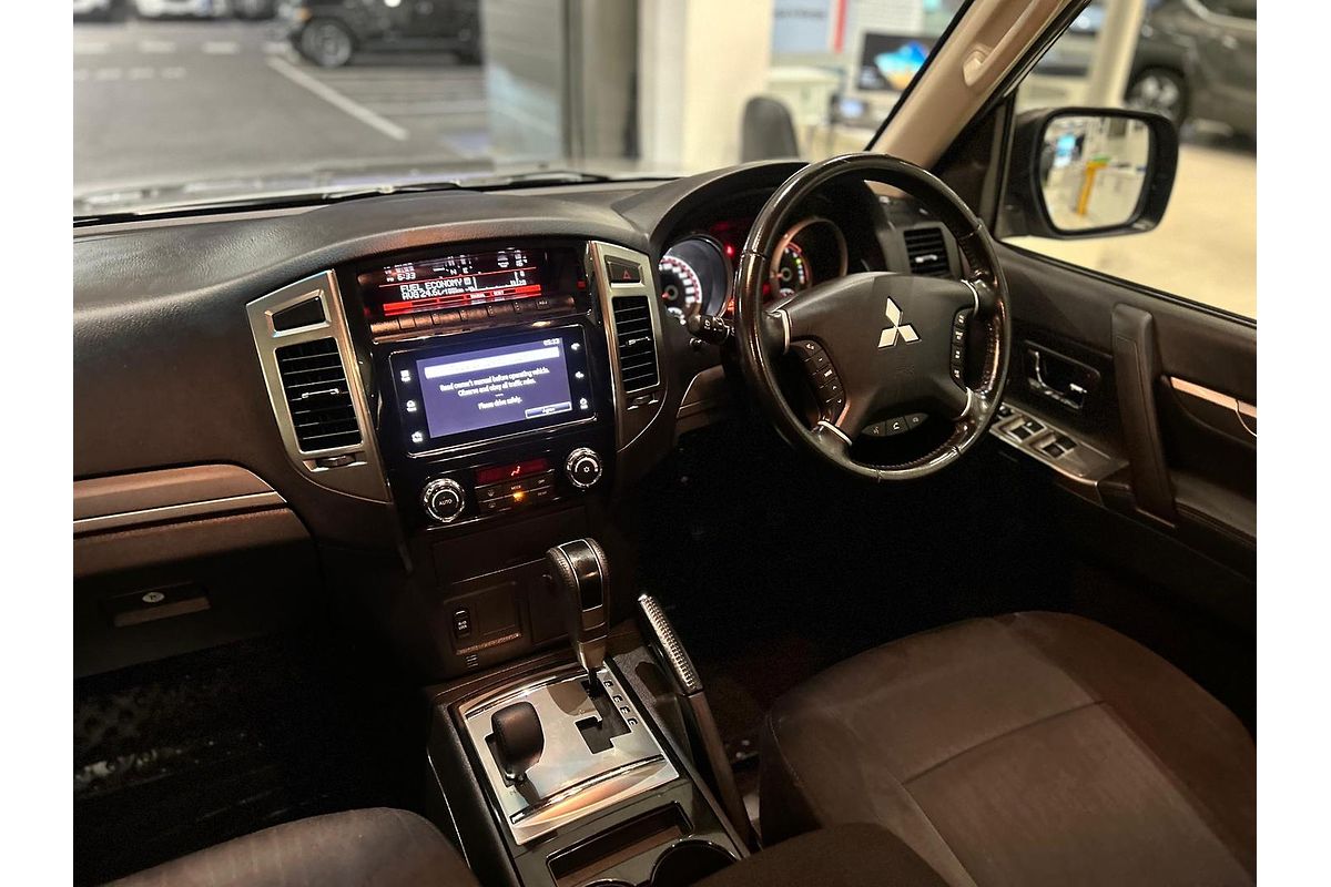 2019 Mitsubishi Pajero GLX NX