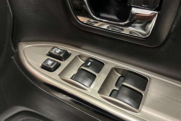 2019 Mitsubishi Pajero GLX NX