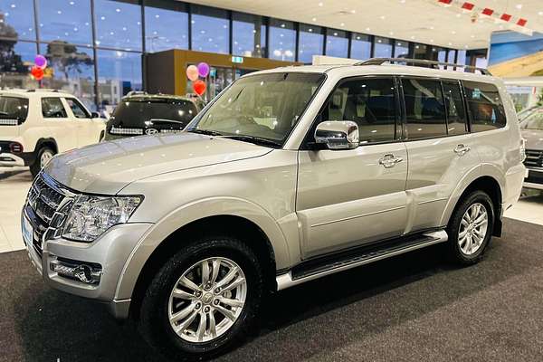 2019 Mitsubishi Pajero GLX NX