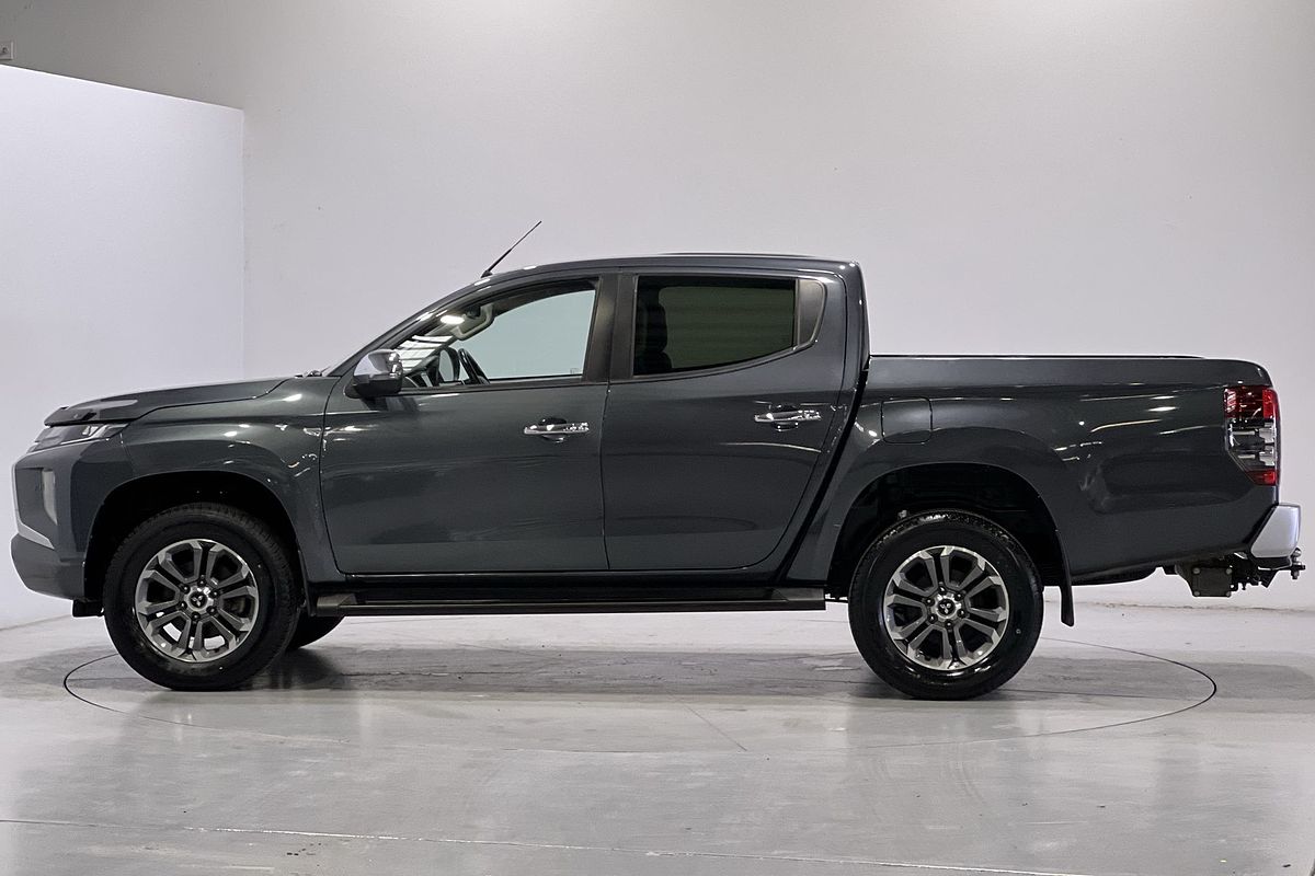 2022 Mitsubishi Triton GLS MR 4X4