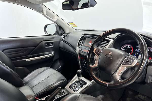 2022 Mitsubishi Triton GLS MR 4X4
