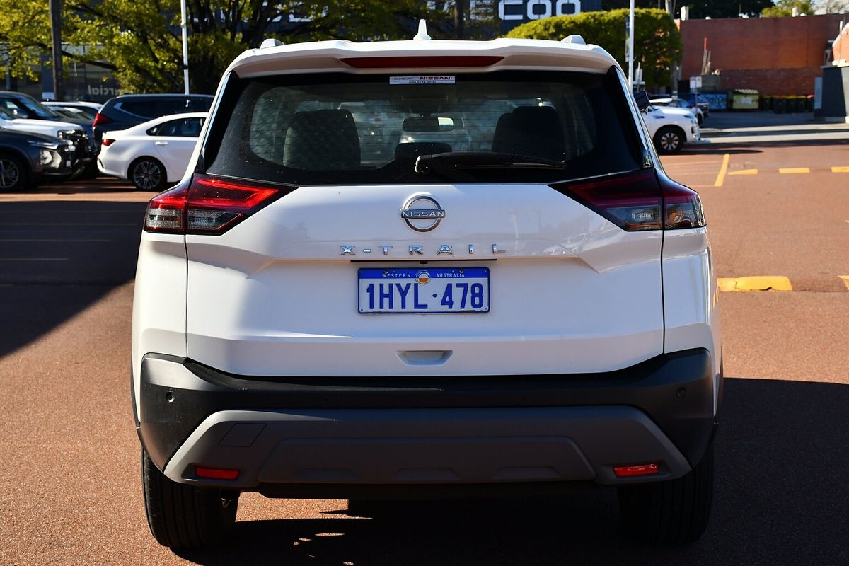 2023 Nissan X-TRAIL ST T33