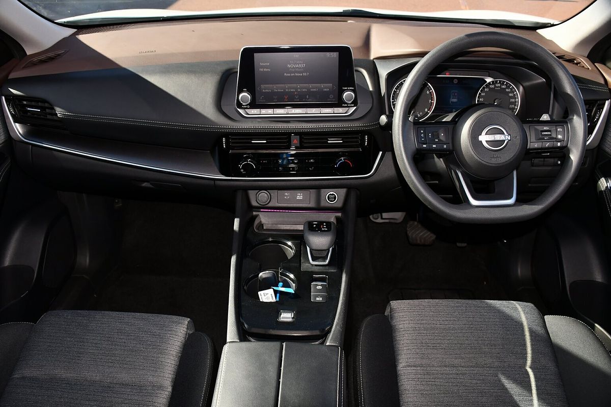 2023 Nissan X-TRAIL ST T33