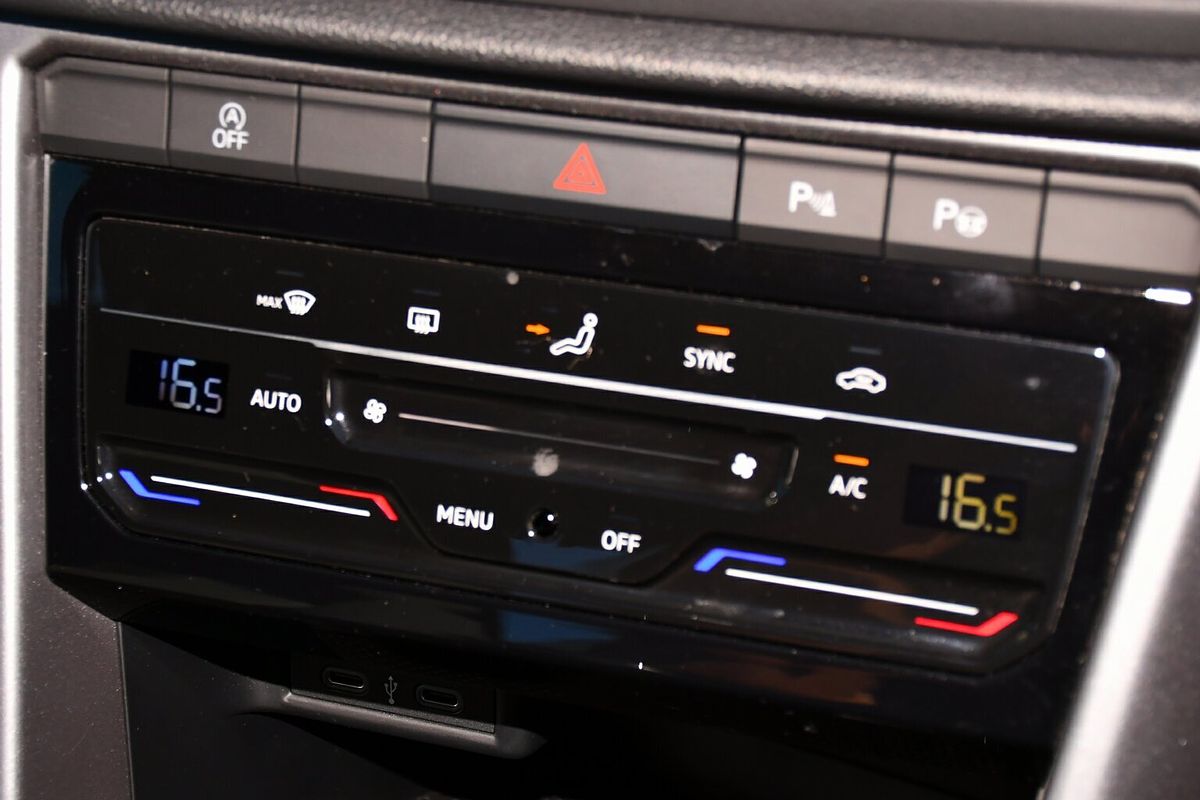 2023 Volkswagen T-Roc CityLife D11