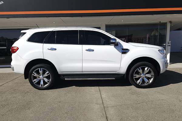 2017 Ford Everest Titanium UA
