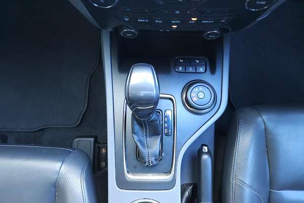 2017 Ford Everest Titanium UA