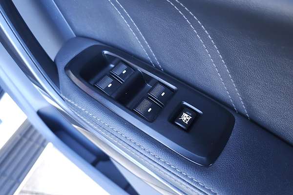 2017 Ford Everest Titanium UA