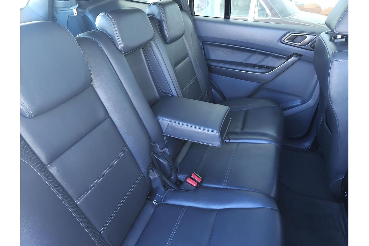 2017 Ford Everest Titanium UA