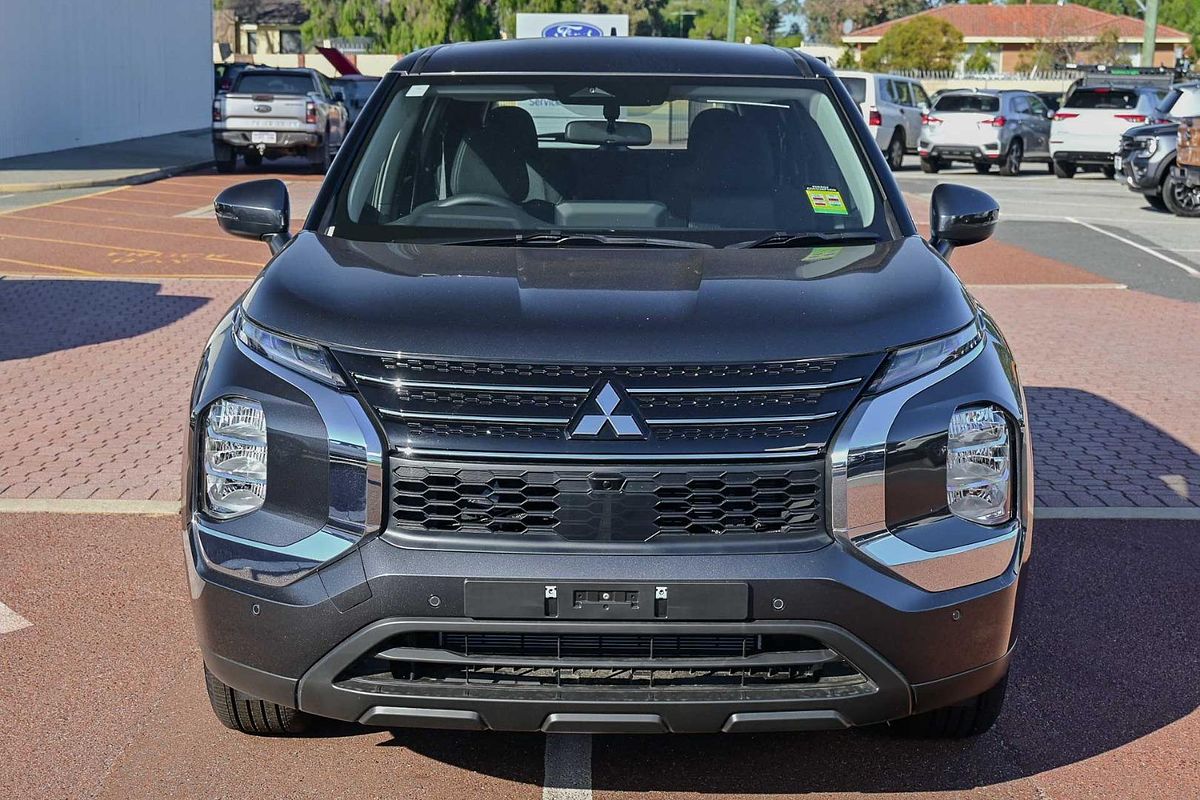 2024 Mitsubishi Outlander PHEV ES ZM