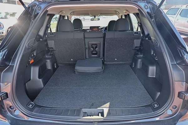 2024 Mitsubishi Outlander PHEV ES ZM