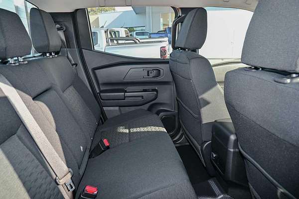 2024 Mitsubishi Triton GLX MV 4X4