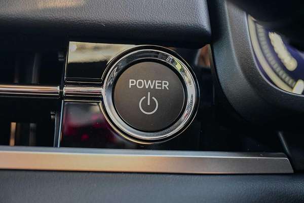 2024 Mitsubishi Outlander PHEV ES ZM