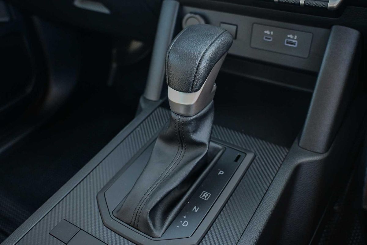 2024 Mitsubishi Triton GLX MV 4X4