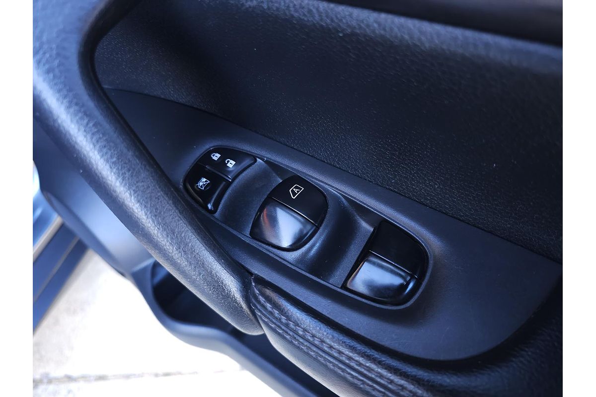 2015 Nissan X-TRAIL ST T32