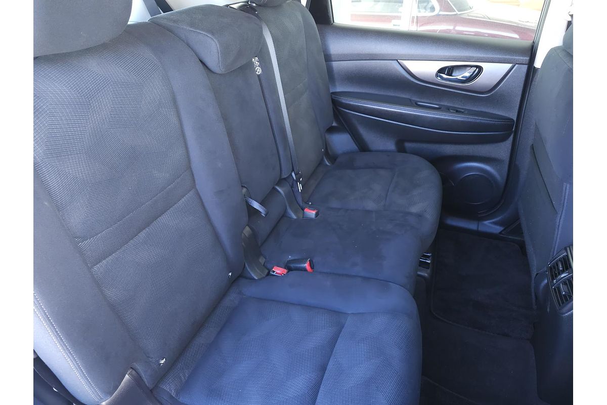 2015 Nissan X-TRAIL ST T32