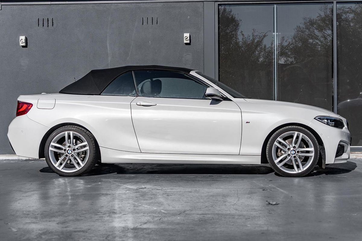 2016 BMW 2 Series 220i M Sport F23