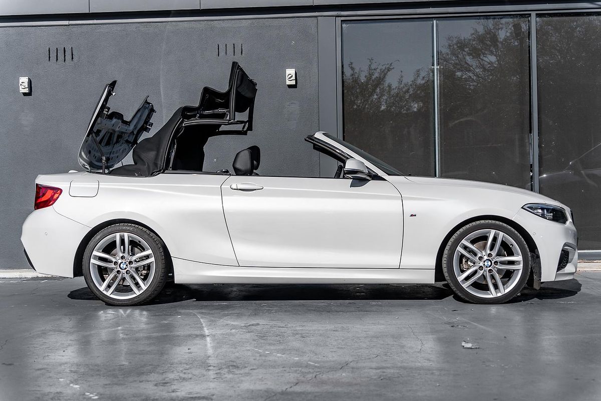 2016 BMW 2 Series 220i M Sport F23