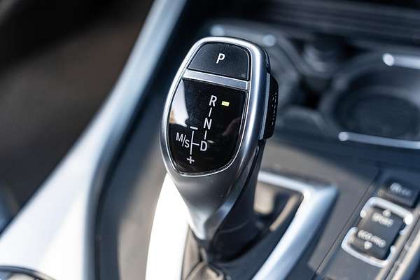2016 BMW 2 Series 220i M Sport F23