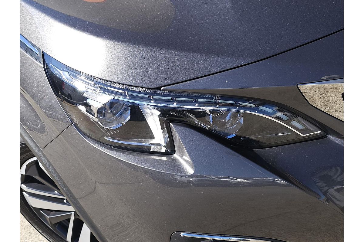 2018 Peugeot 5008 GT P87