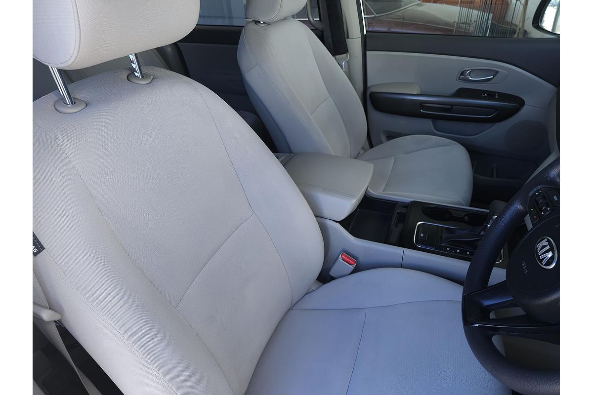 2018 Kia Carnival S YP