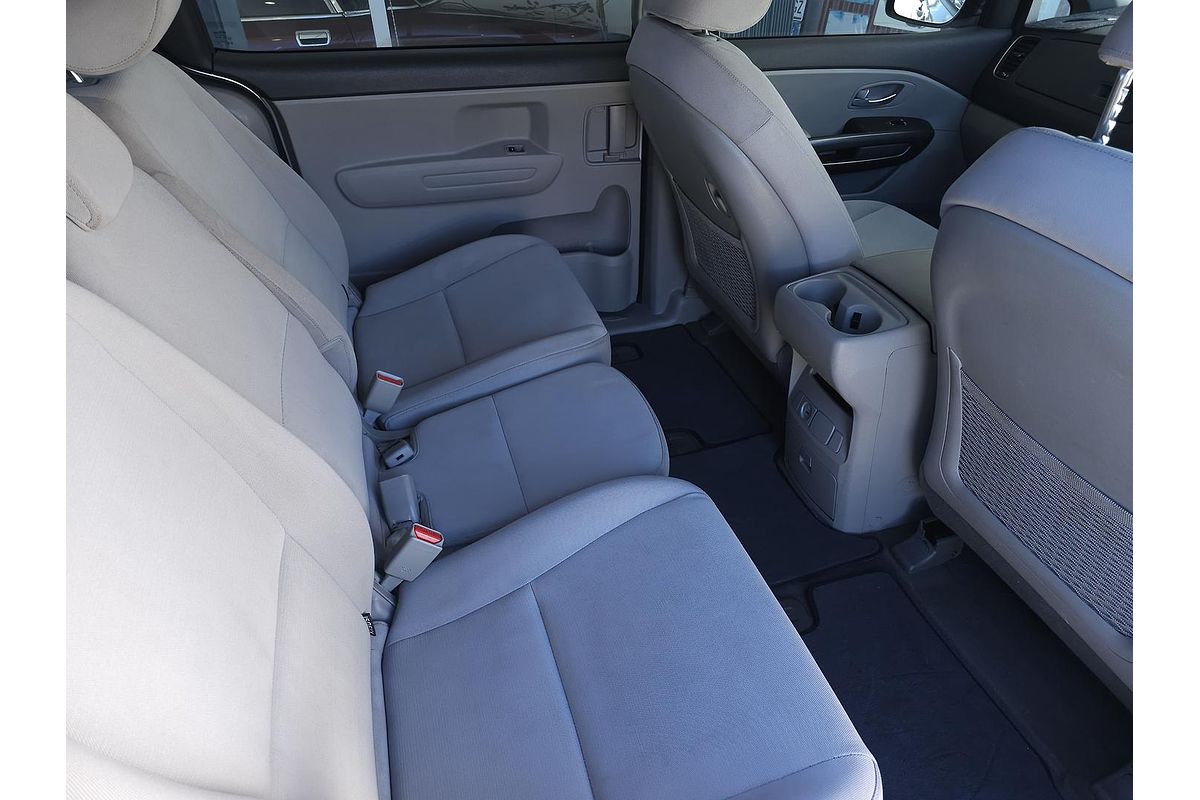 2018 Kia Carnival S YP