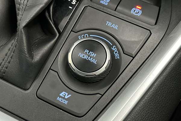 2021 Toyota RAV4 GX AXAH54R