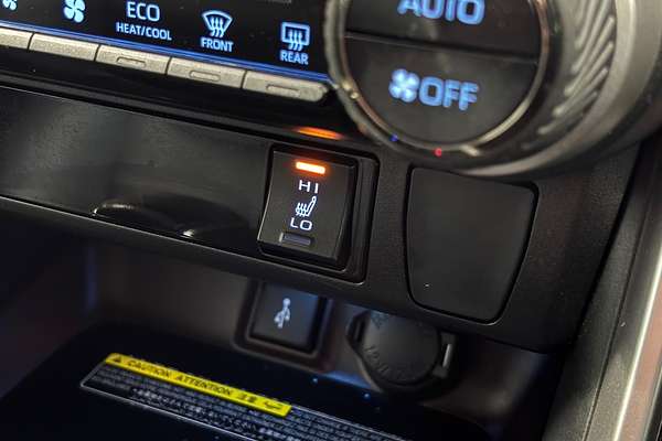 2021 Toyota RAV4 Cruiser AXAH52R