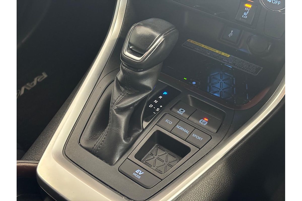 2021 Toyota RAV4 Cruiser AXAH52R