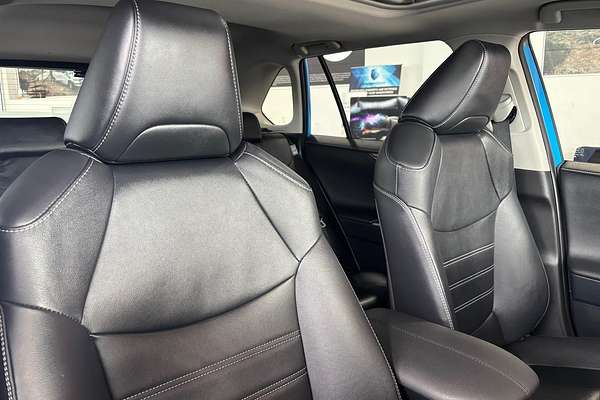 2021 Toyota RAV4 Cruiser AXAH52R