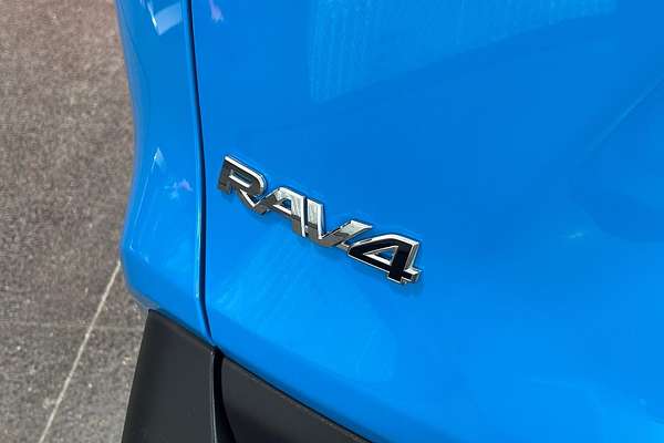 2021 Toyota RAV4 Cruiser AXAH52R