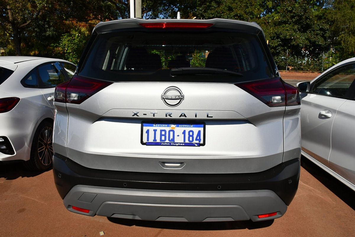 2023 Nissan X-TRAIL ST T33